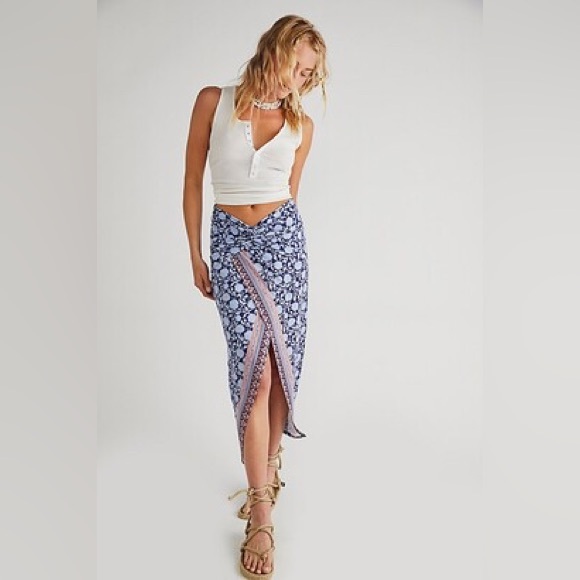 FP Free People Floral Blue Sarong it feels right skirt L - Picture 1 of 8